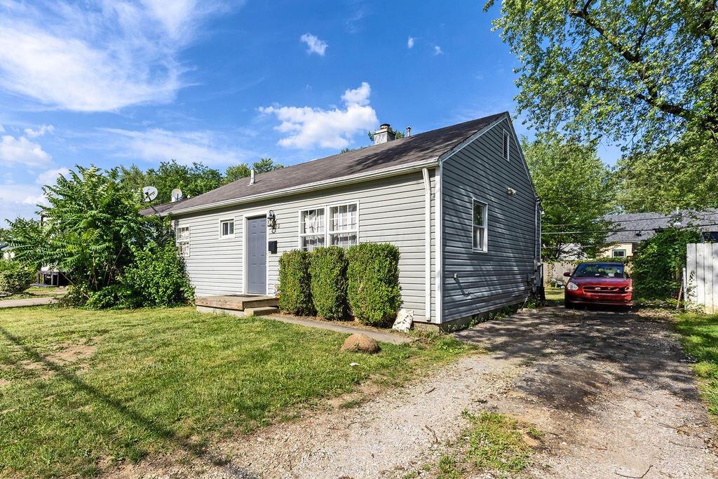 3250 Karl Road Columbus, OH 43224 - Photo 2 of 18 3250KarlRoadExt_Hommati102(1)