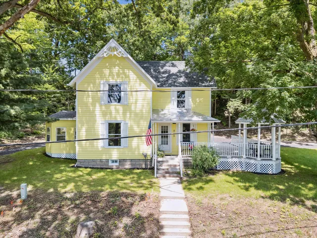 $259,900 | 818 East Main Street, Ionia, MI 48846