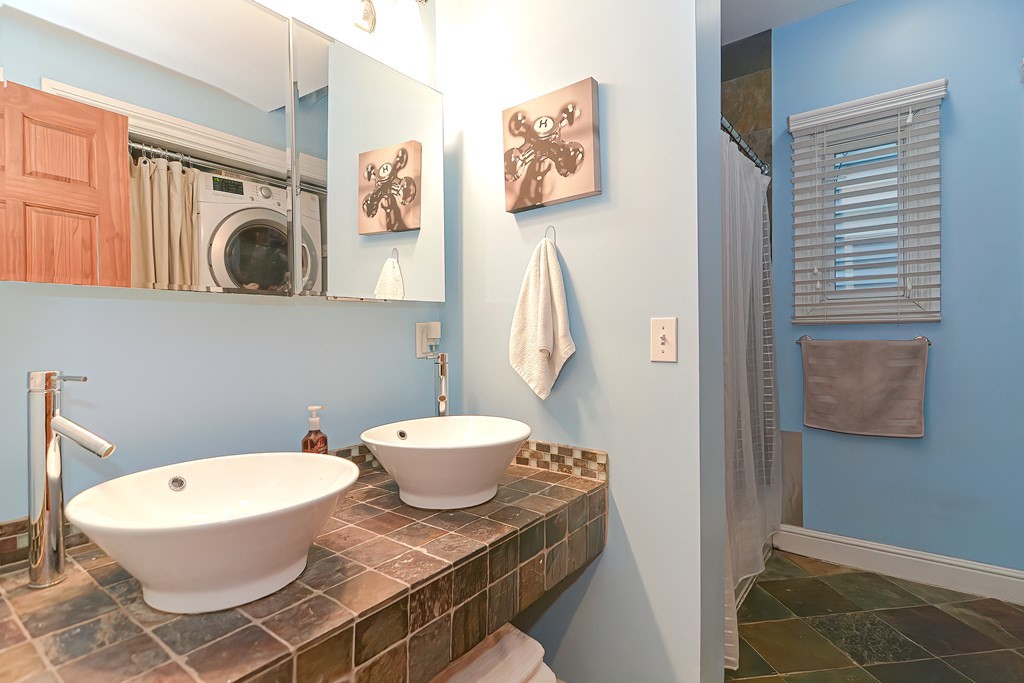 176 Hillside Street, Unit 101 Boston, MA 02120 - Photo 12 of 31