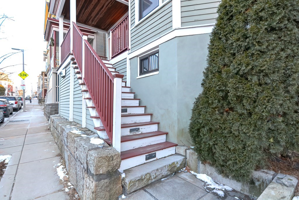 176 Hillside Street, Unit 101 Boston, MA 02120 - Photo 28 of 31