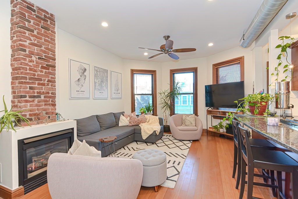 176 Hillside Street, Unit 101 Boston, MA 02120 - Photo 3 of 31