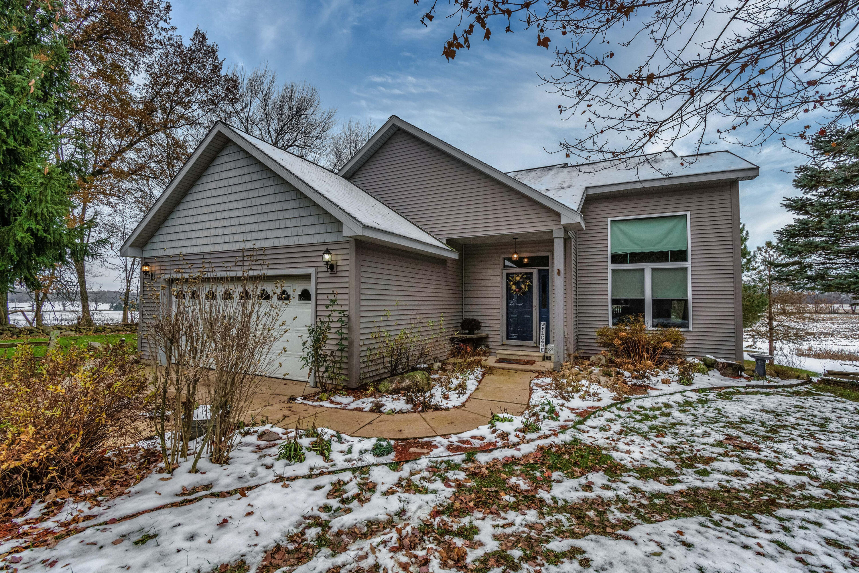 4700 Mann Road Concord, MI 49237 - Photo 2 of 35 5