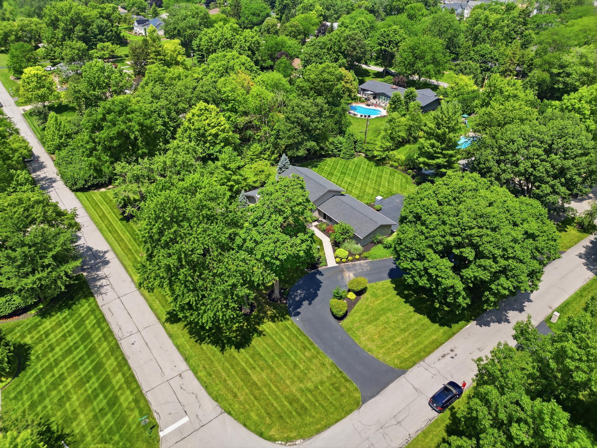 4499 Summit Ridge Road Upper Arlington, OH 43220 - Photo 67 of 76 Corner lot