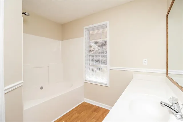 $235,000 | 2014 Manhattan Parkway, Decatur, GA 30035