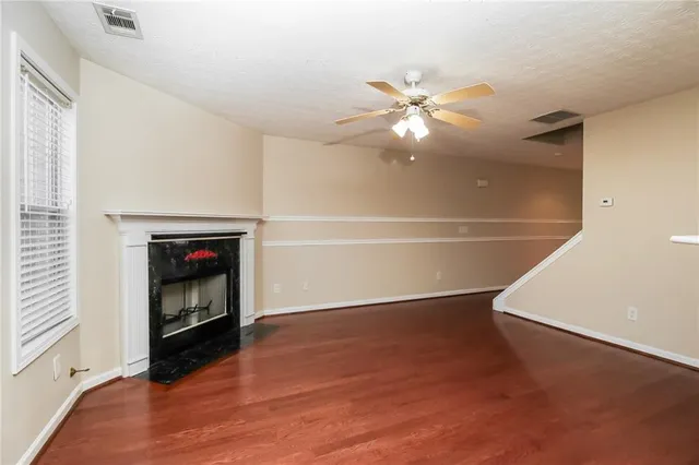 $235,000 | 2014 Manhattan Parkway, Decatur, GA 30035