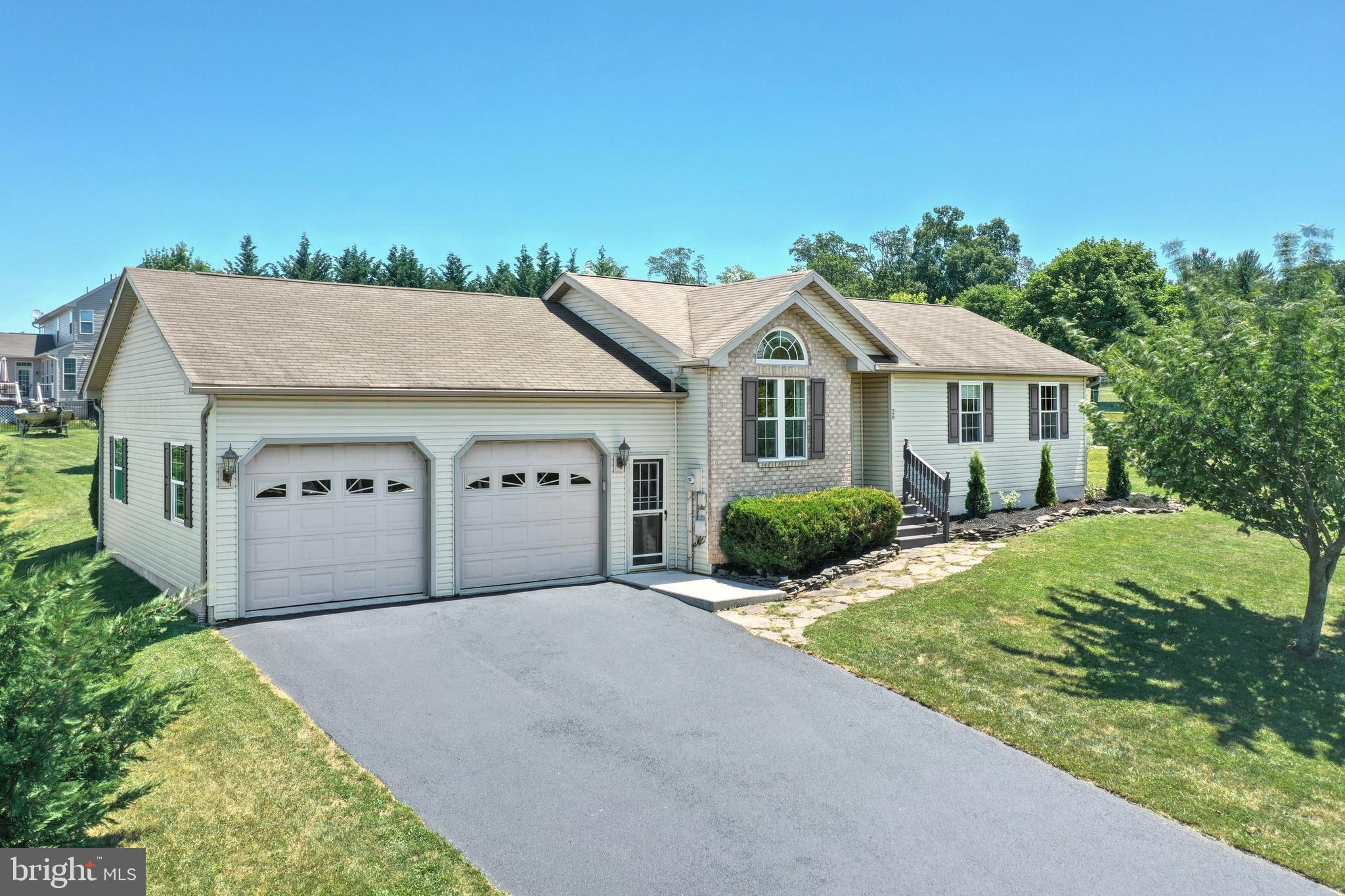 26 South Burns Road Spring Grove, PA 17362 - Photo 1 of 38