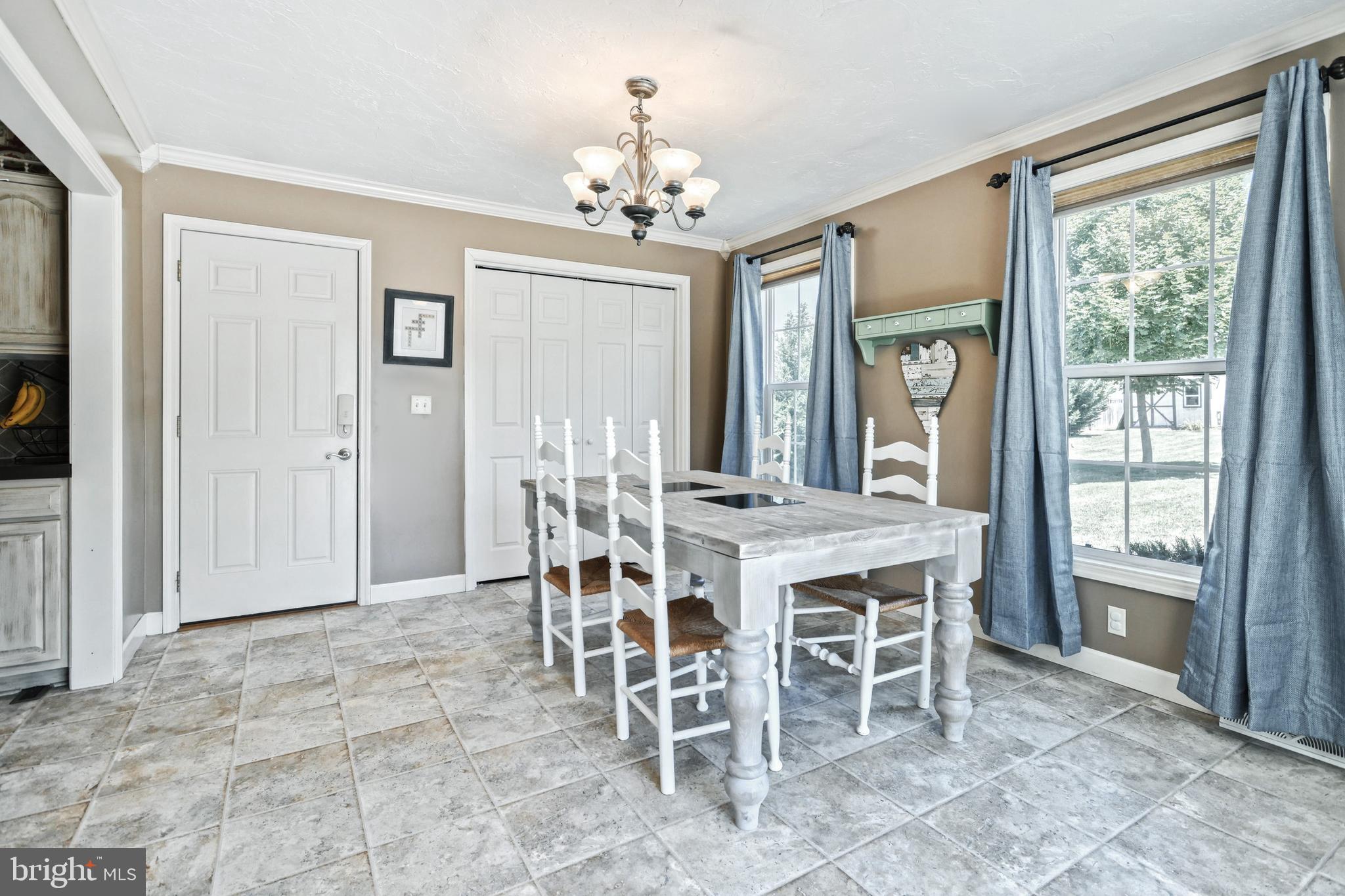 26 South Burns Road Spring Grove, PA 17362 - Photo 10 of 38