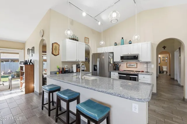 $460,000 | 8021 West Denton Lane, Glendale, AZ 85303