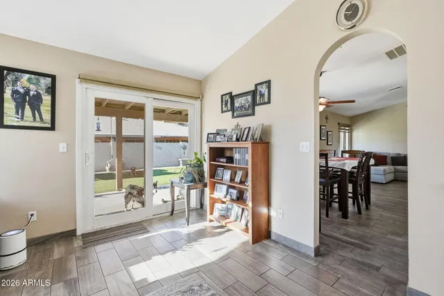 $460,000 | 8021 West Denton Lane, Glendale, AZ 85303