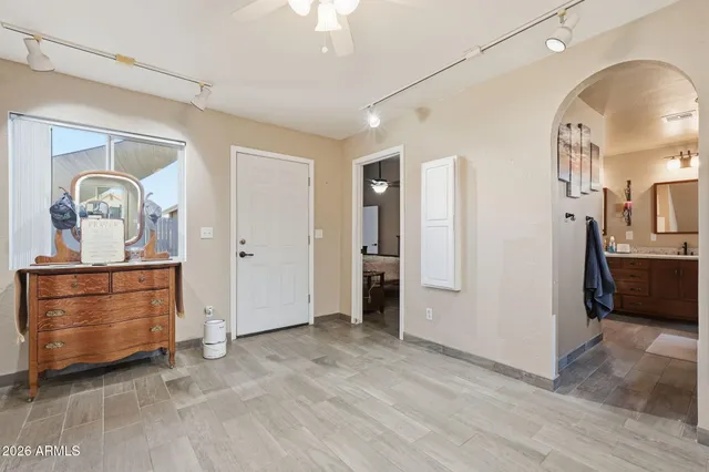 $460,000 | 8021 West Denton Lane, Glendale, AZ 85303