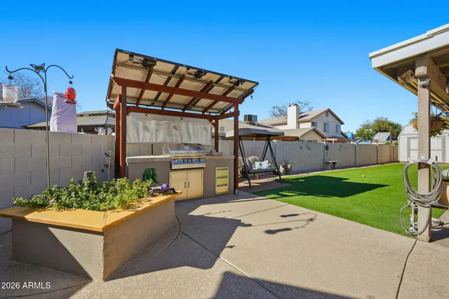 $460,000 | 8021 West Denton Lane, Glendale, AZ 85303