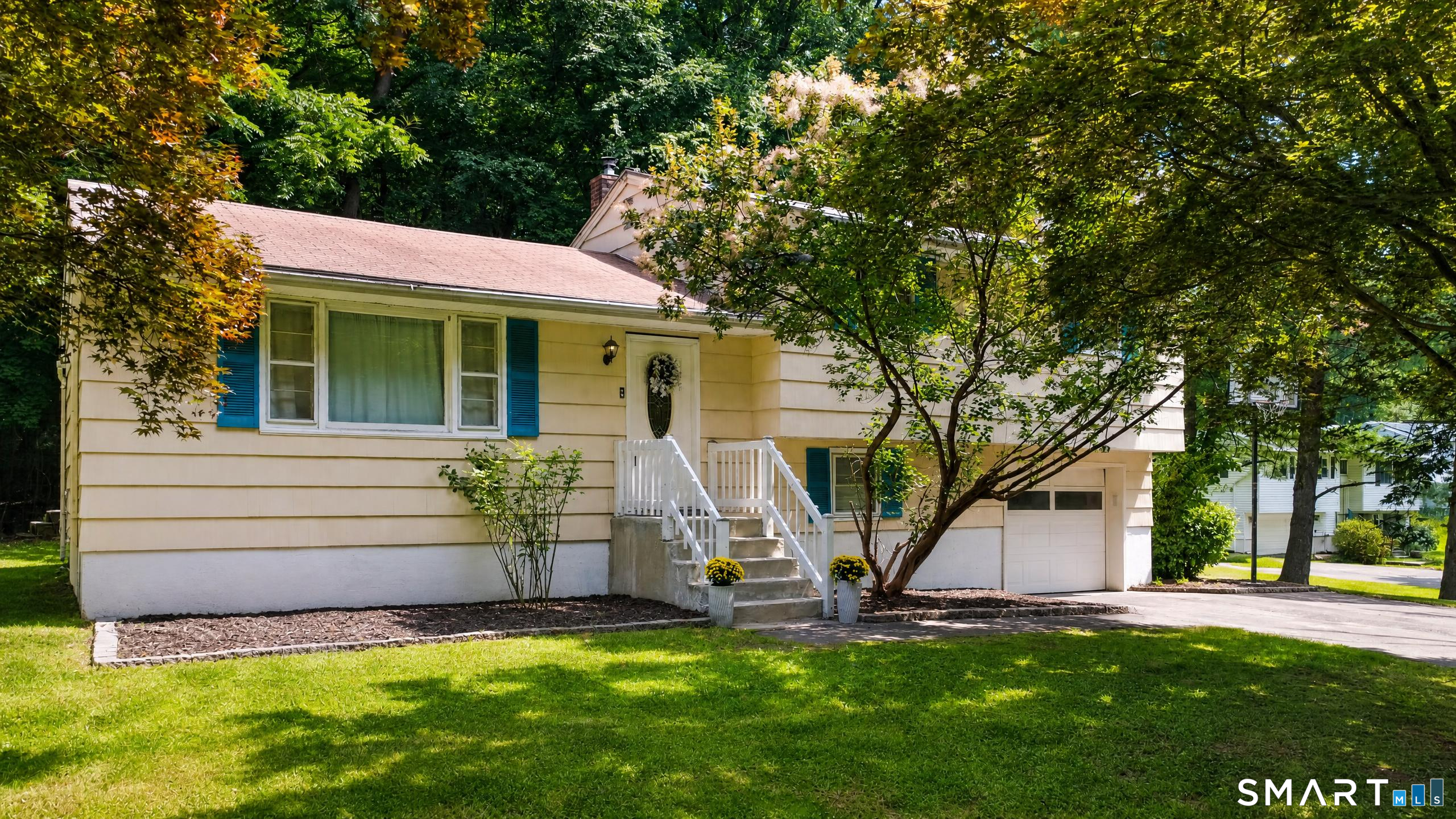 28 Bound Line Road Wolcott, CT 06716 - Photo 33 of 39 Gallery Image 33
