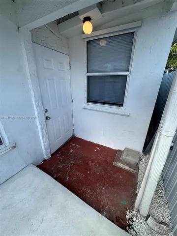 $1,400 | 10245 Southwest 37th Terrace, Unit C, Miami, FL 33165