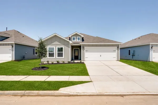 $2,275 | 1548 Harvester Drive, Fort Worth, TX 76140