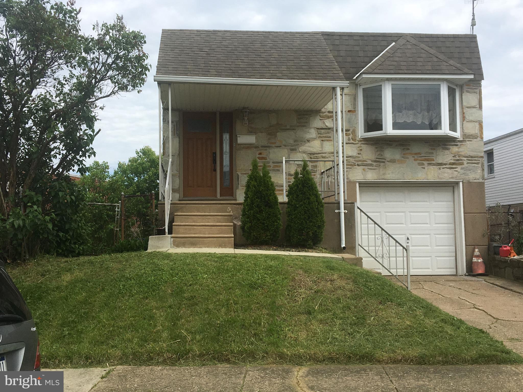9809 Hardy Road Philadelphia, PA 19115 - Photo 1 of 15 Gallery Image 1