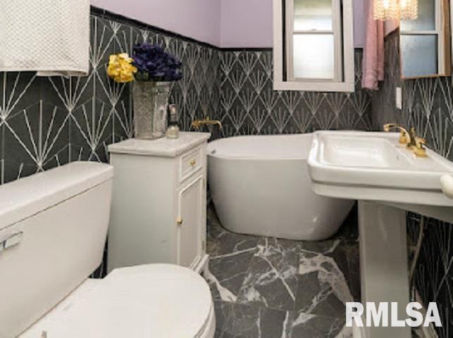 6 South Division Street Du Quoin, IL 62832 - Photo 25 of 47