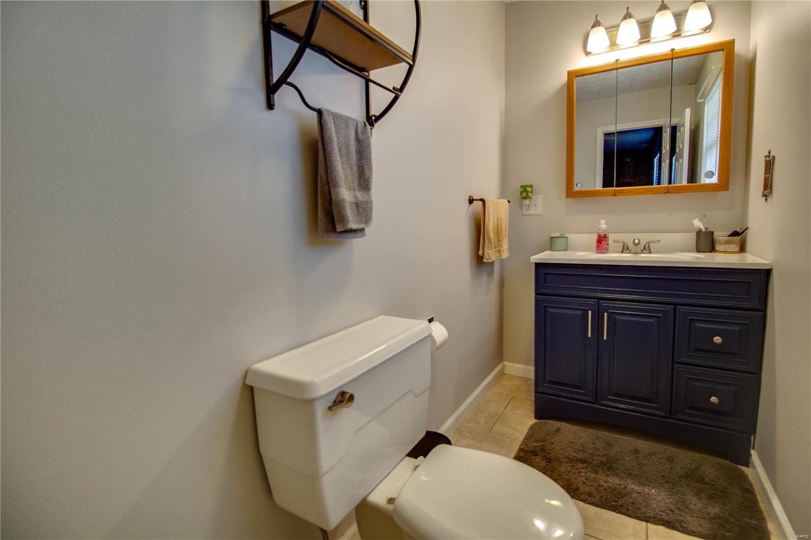 1005 West County Road Jerseyville, IL 62052 - Photo 23 of 31 Gallery Image 23