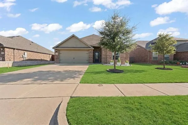 $295,000 | 1529 Millennium Drive, Crowley, TX 76036