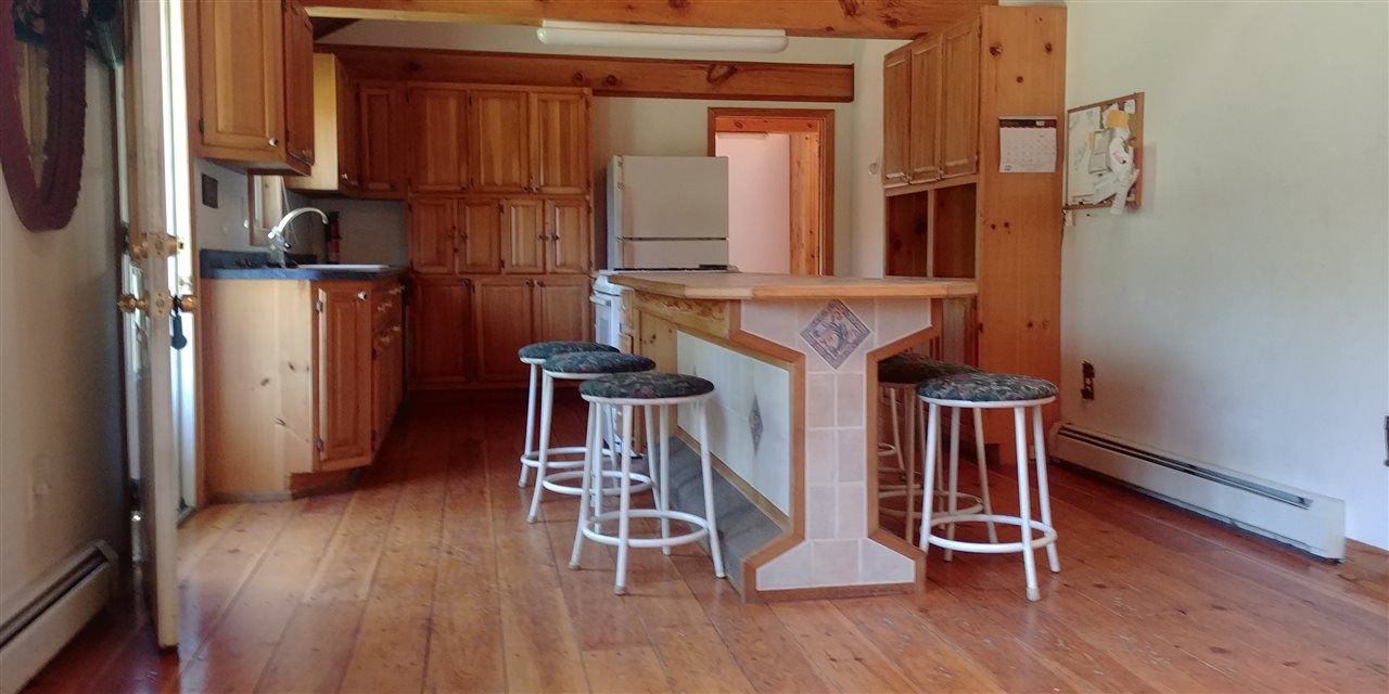 73 Hubbard Road Berwick, ME 03901 - Photo 7 of 14 Gallery Image 7
