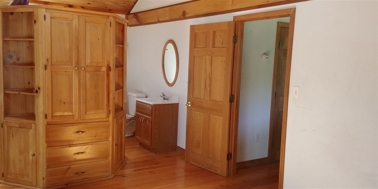 73 Hubbard Road Berwick, ME 03901 - Photo 10 of 14 Gallery Image 10