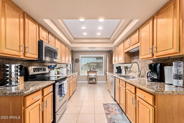 $2,950 | 11002 West Pleasant Valley Road, Sun City, AZ 85351