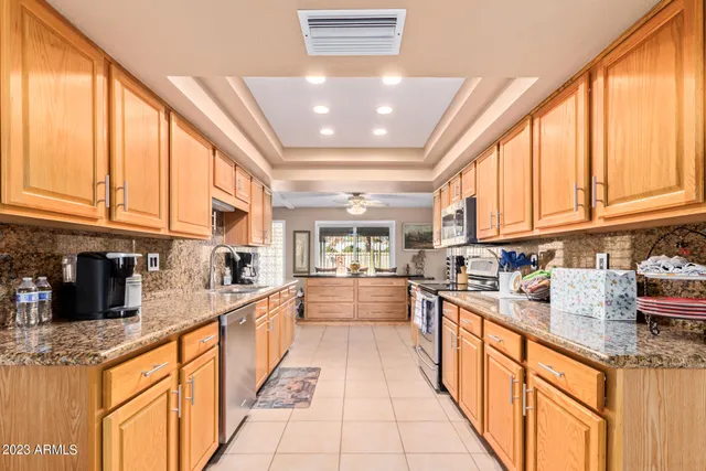 $2,950 | 11002 West Pleasant Valley Road, Sun City, AZ 85351