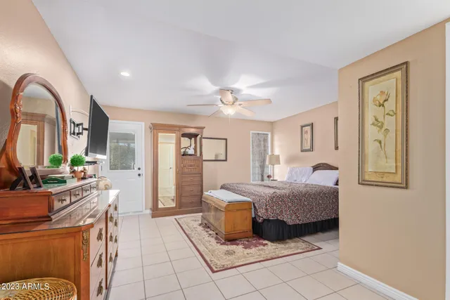 $2,950 | 11002 West Pleasant Valley Road, Sun City, AZ 85351