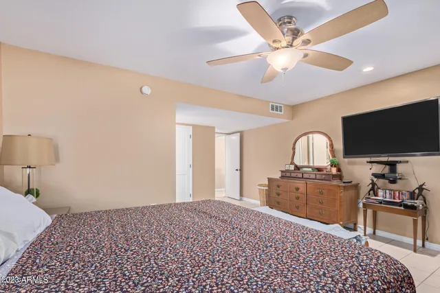 $2,950 | 11002 West Pleasant Valley Road, Sun City, AZ 85351