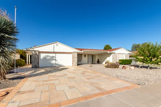 $2,950 | 11002 West Pleasant Valley Road, Sun City, AZ 85351