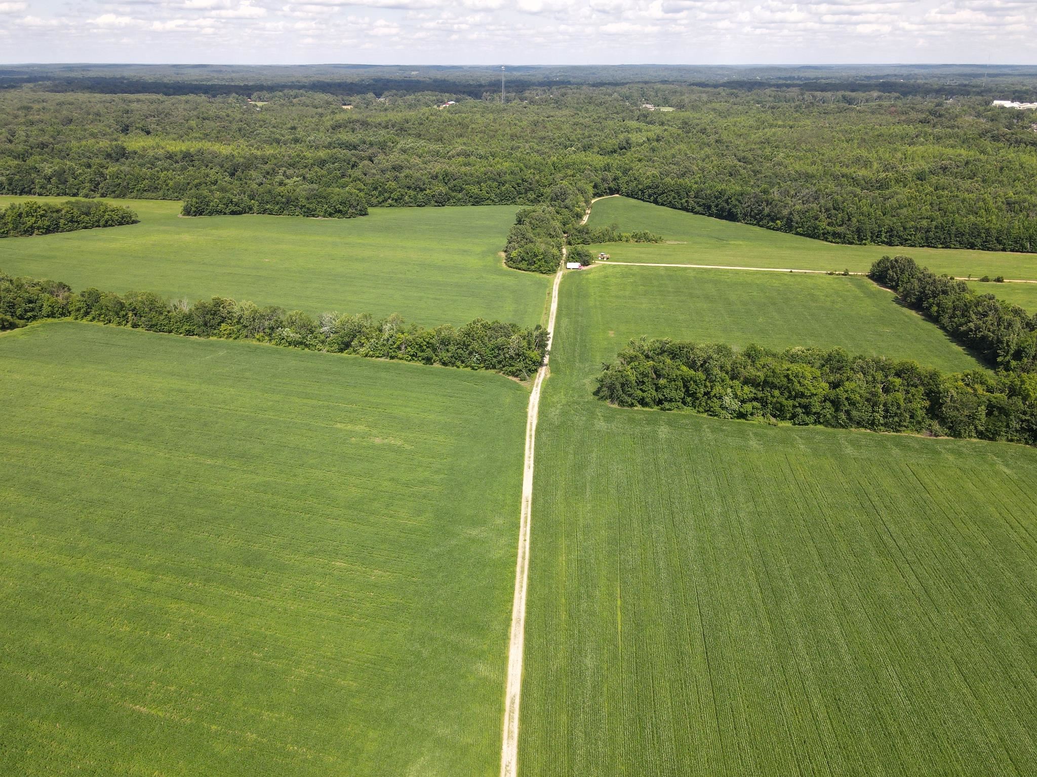 859 Cravens Road Savannah, TN 38372 - Photo 24 of 40