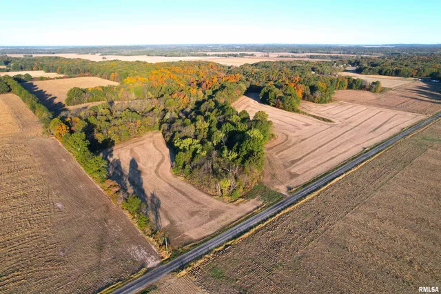 $480,000 | 1900 Road Beecher City Il 62414, Beecher City, IL 62414