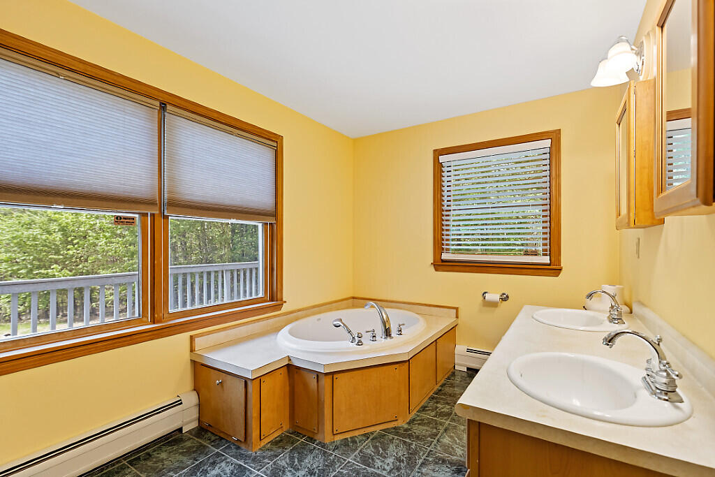 476 Smithfield Road Oakland, ME 04963 - Photo 19 of 40 First floor bath