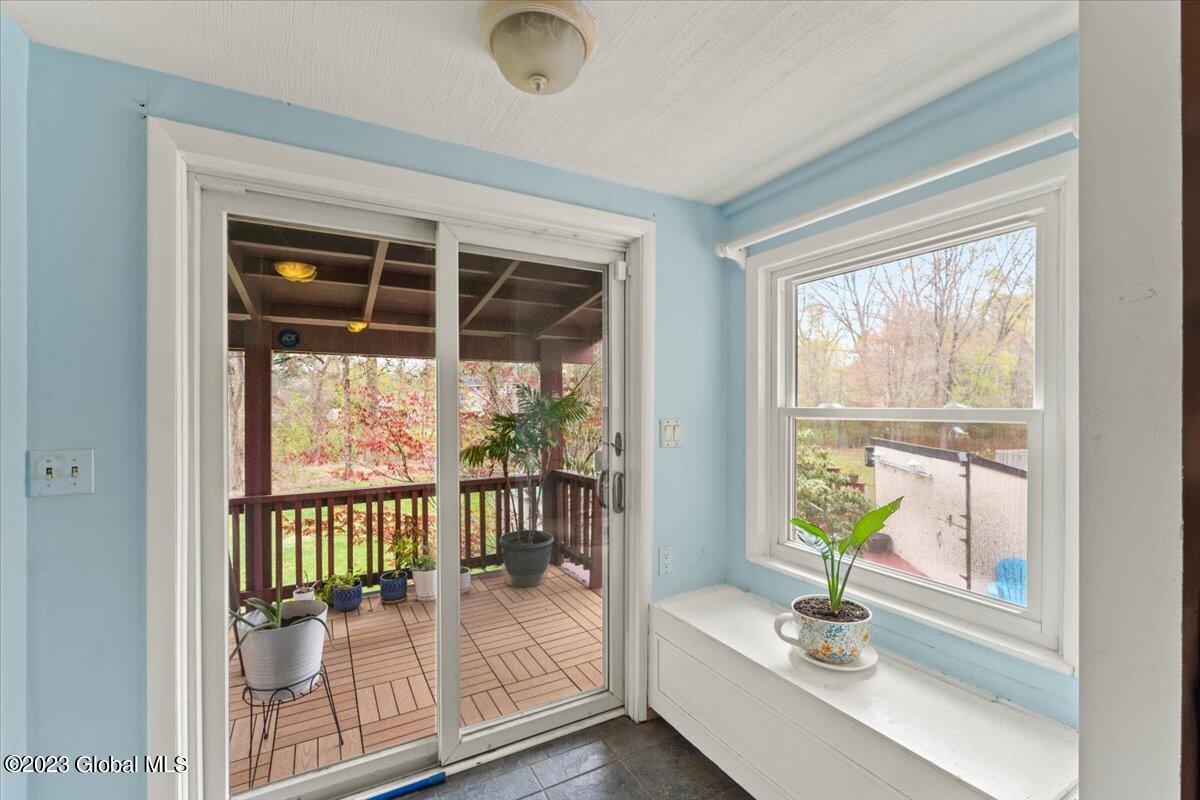 54 Bayberry Drive Halfmoon, NY 12065 - Photo 18 of 43 20-DOD01535