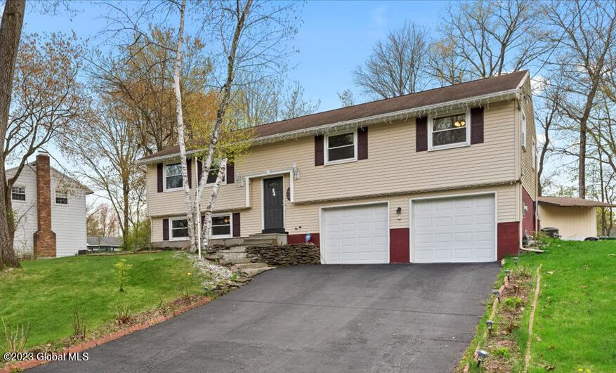 54 Bayberry Drive Halfmoon, NY 12065 - Photo 31 of 43 01-DOD01477