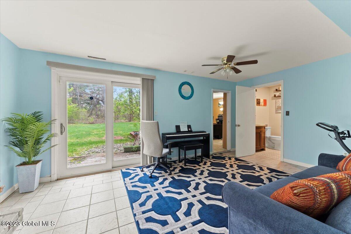 54 Bayberry Drive Halfmoon, NY 12065 - Photo 8 of 43 10-DOD01505