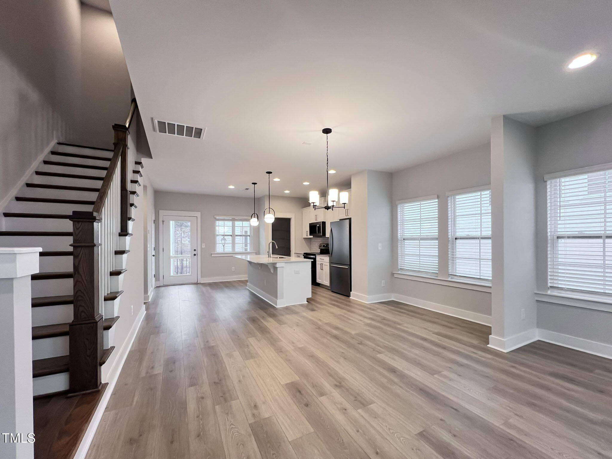 8520 Silsbee Drive Raleigh, NC 27613 - Photo 25 of 39 IMG_1071