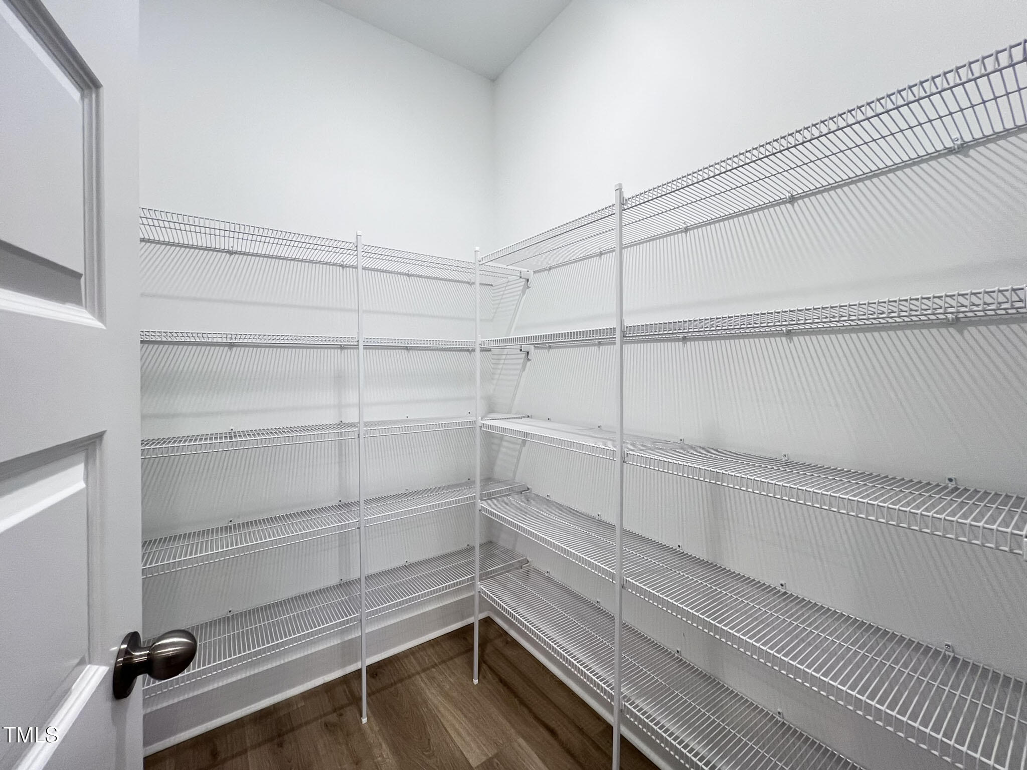 8520 Silsbee Drive Raleigh, NC 27613 - Photo 27 of 39 IMG_1073