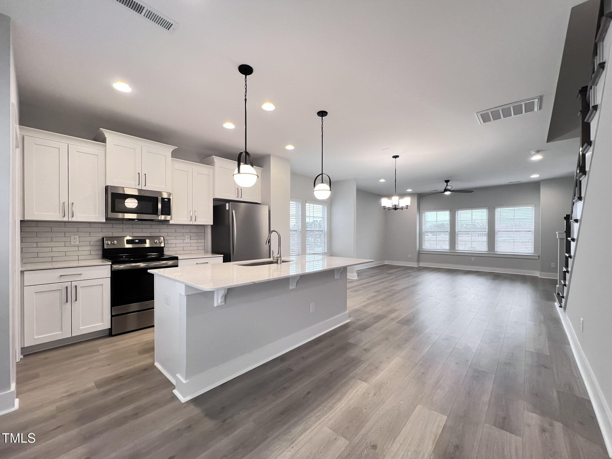 8520 Silsbee Drive Raleigh, NC 27613 - Photo 33 of 39 IMG_1079