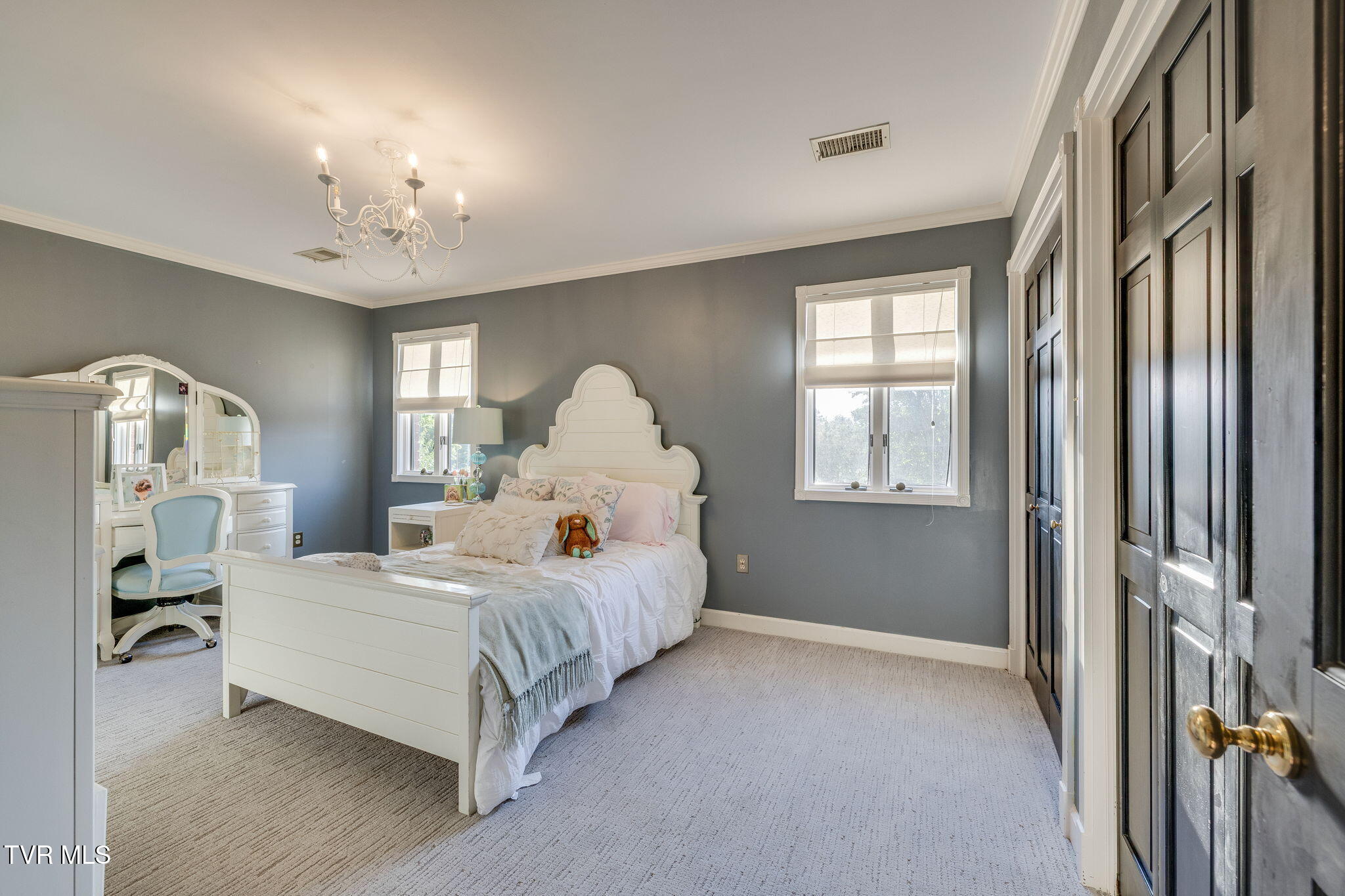 704 Chippendale Road Kingsport, TN 37660 - Photo 56 of 95 050