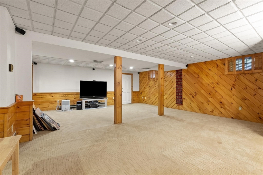 80 Hampton Road Sharon, MA 02067 - Photo 23 of 28