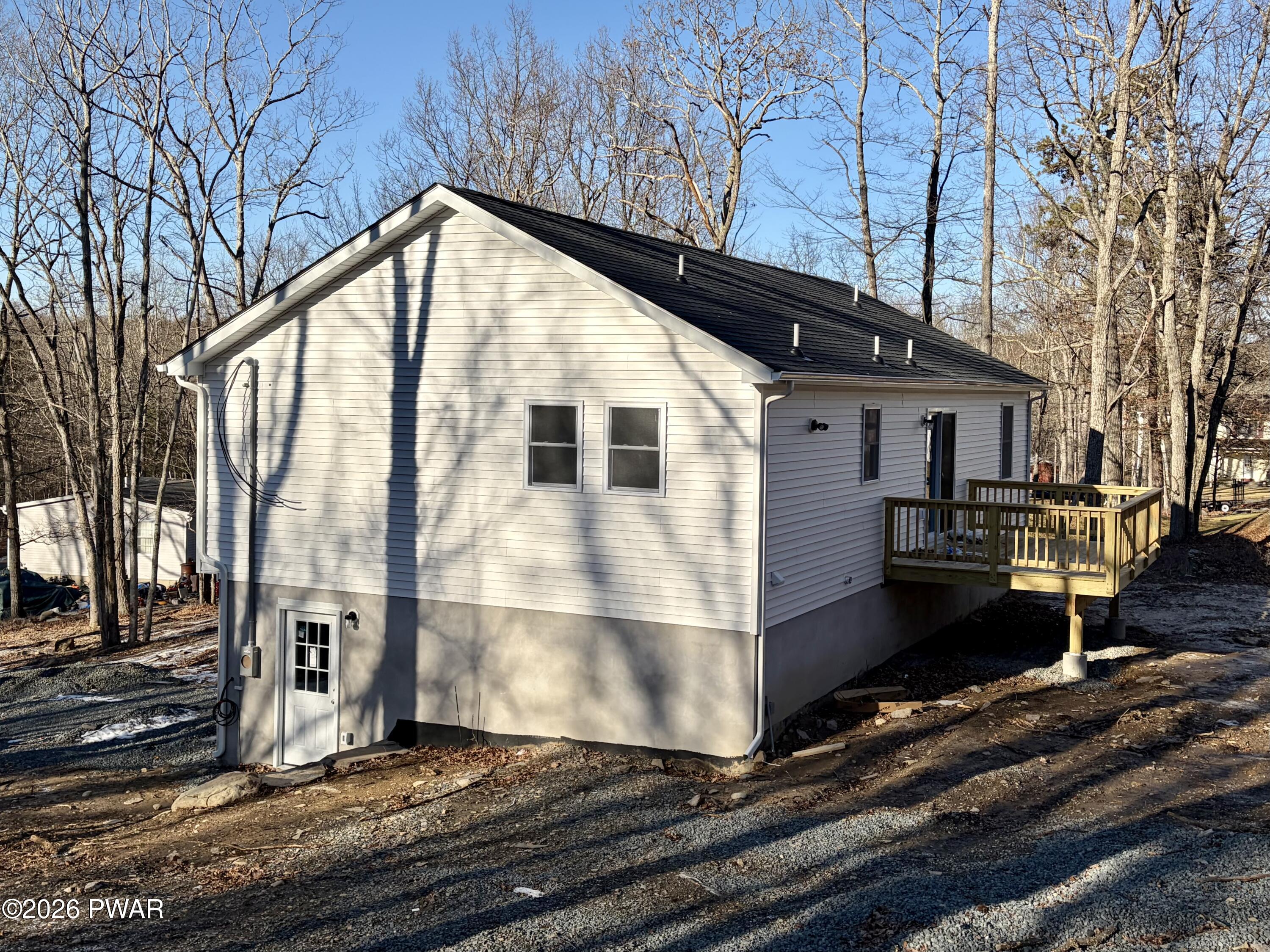 108 Hartman Hill Road Milford, PA 18337 - Photo 4 of 20