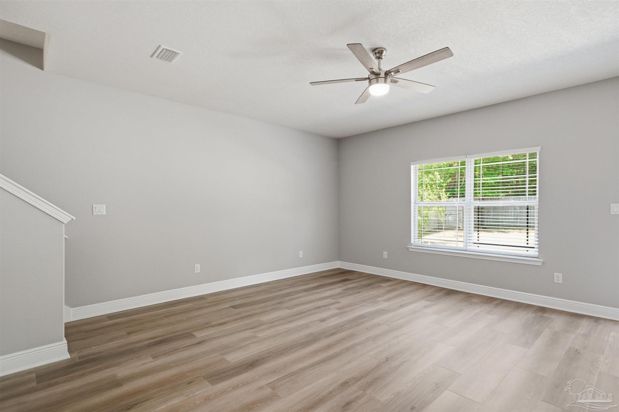 360 Promenade Lane Cantonment, FL 32533 - Photo 15 of 37