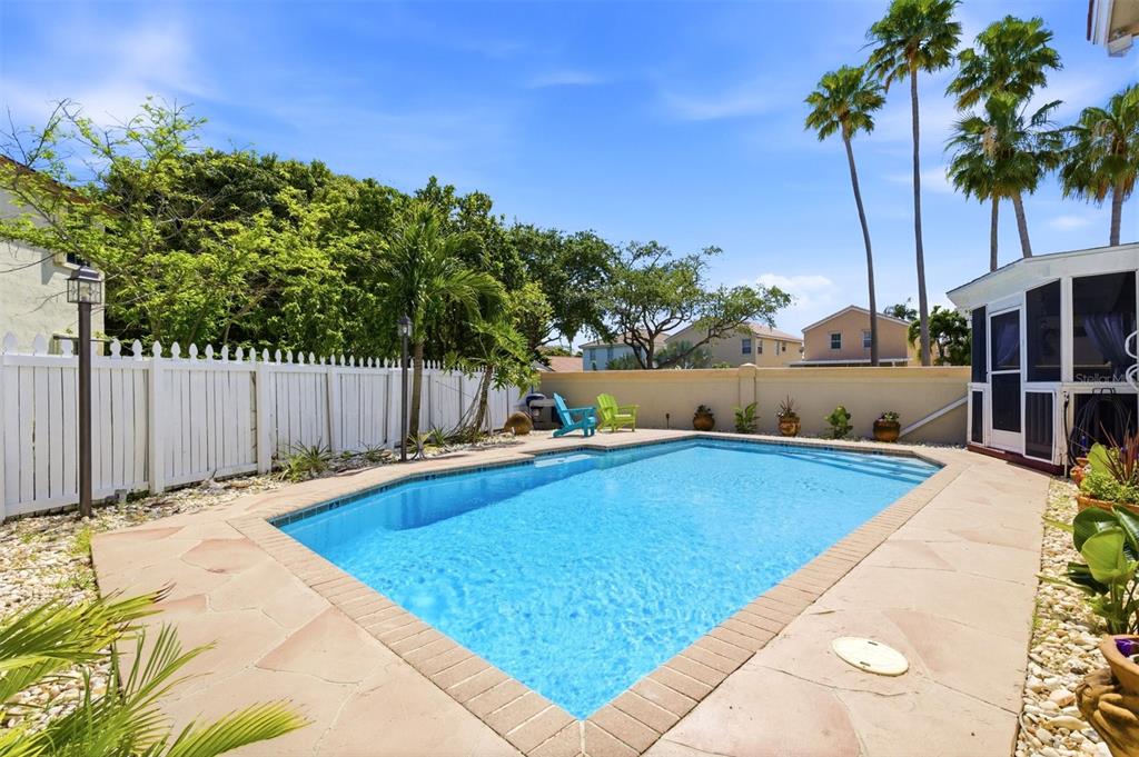 3135 Sunset Circle Margate, FL 33063 - Photo 3 of 57