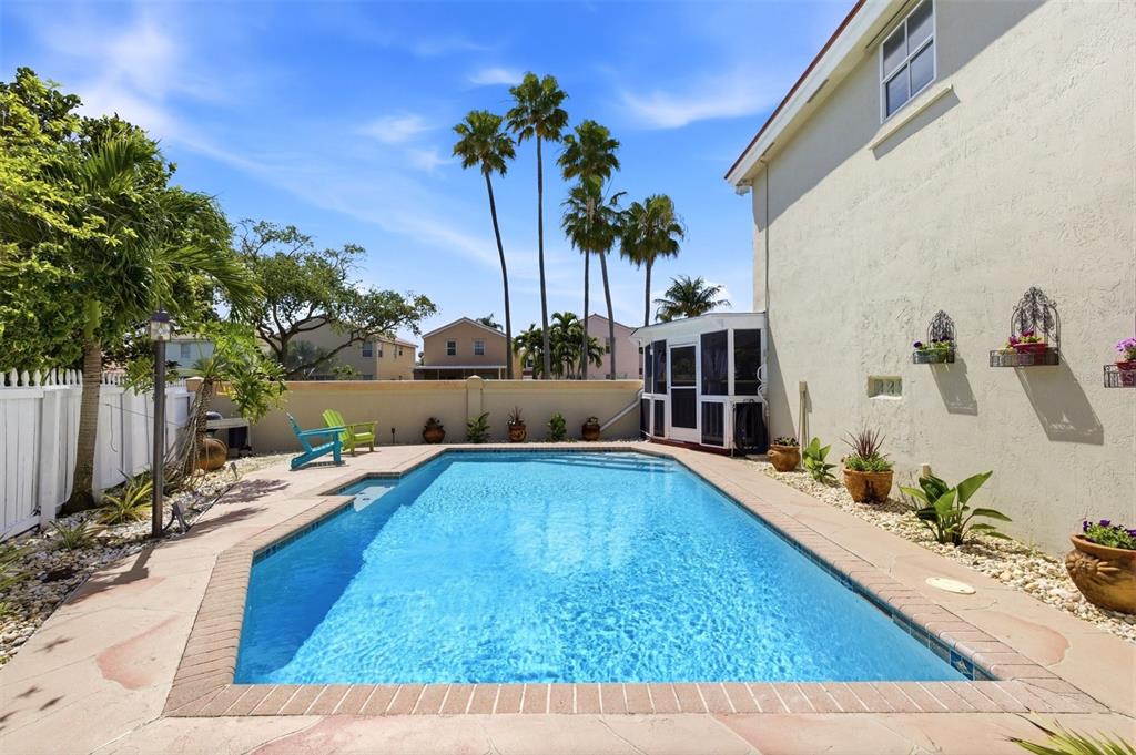 3135 Sunset Circle Margate, FL 33063 - Photo 37 of 57