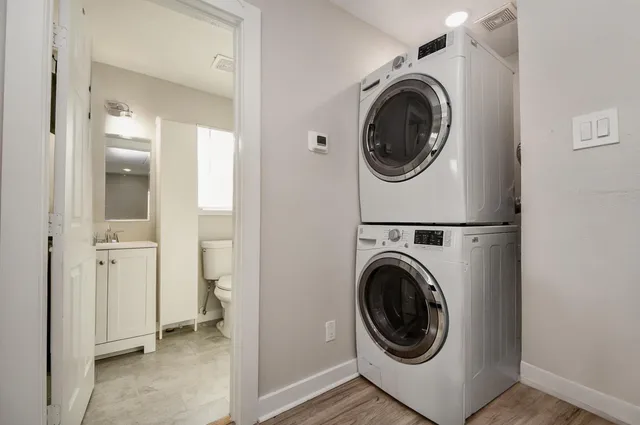 $1,295 | 5615 Barremore Street, Unit B, Houston, TX 77023