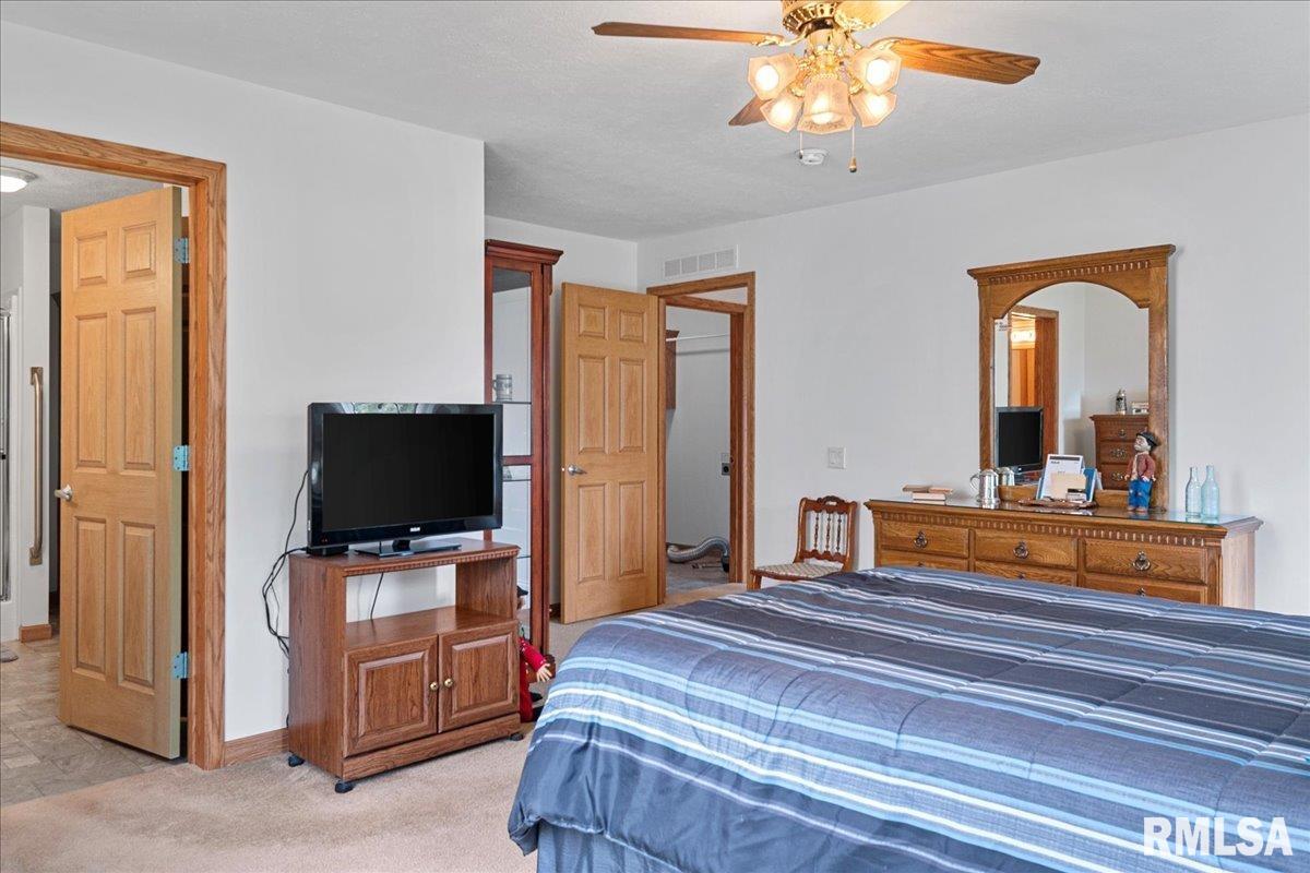 2800 Vía Rosso, Unit 10 Springfield, IL 62703 - Photo 17 of 29 Gallery Image 17