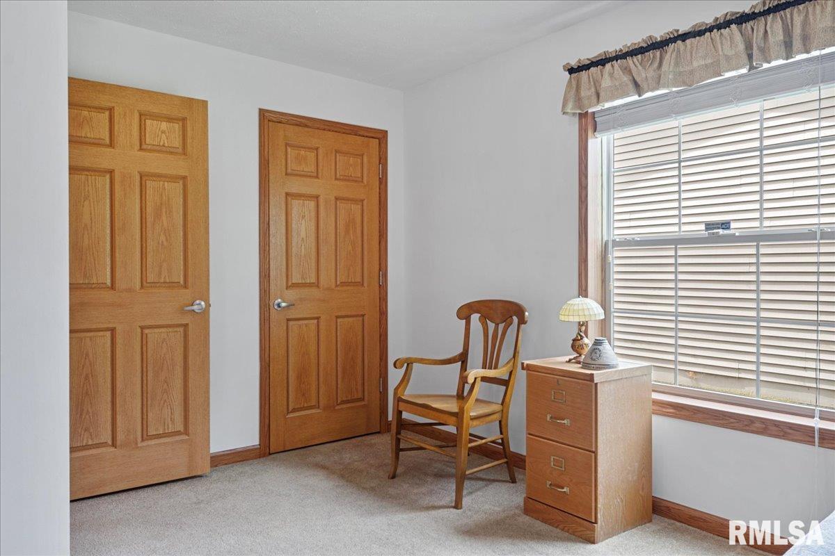 2800 Vía Rosso, Unit 10 Springfield, IL 62703 - Photo 23 of 29 Gallery Image 23