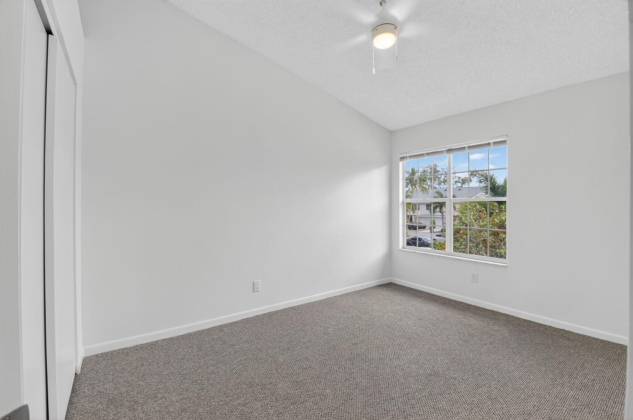 21380 Pagosa Court Boca Raton, FL 33431 - Photo 27 of 37 39