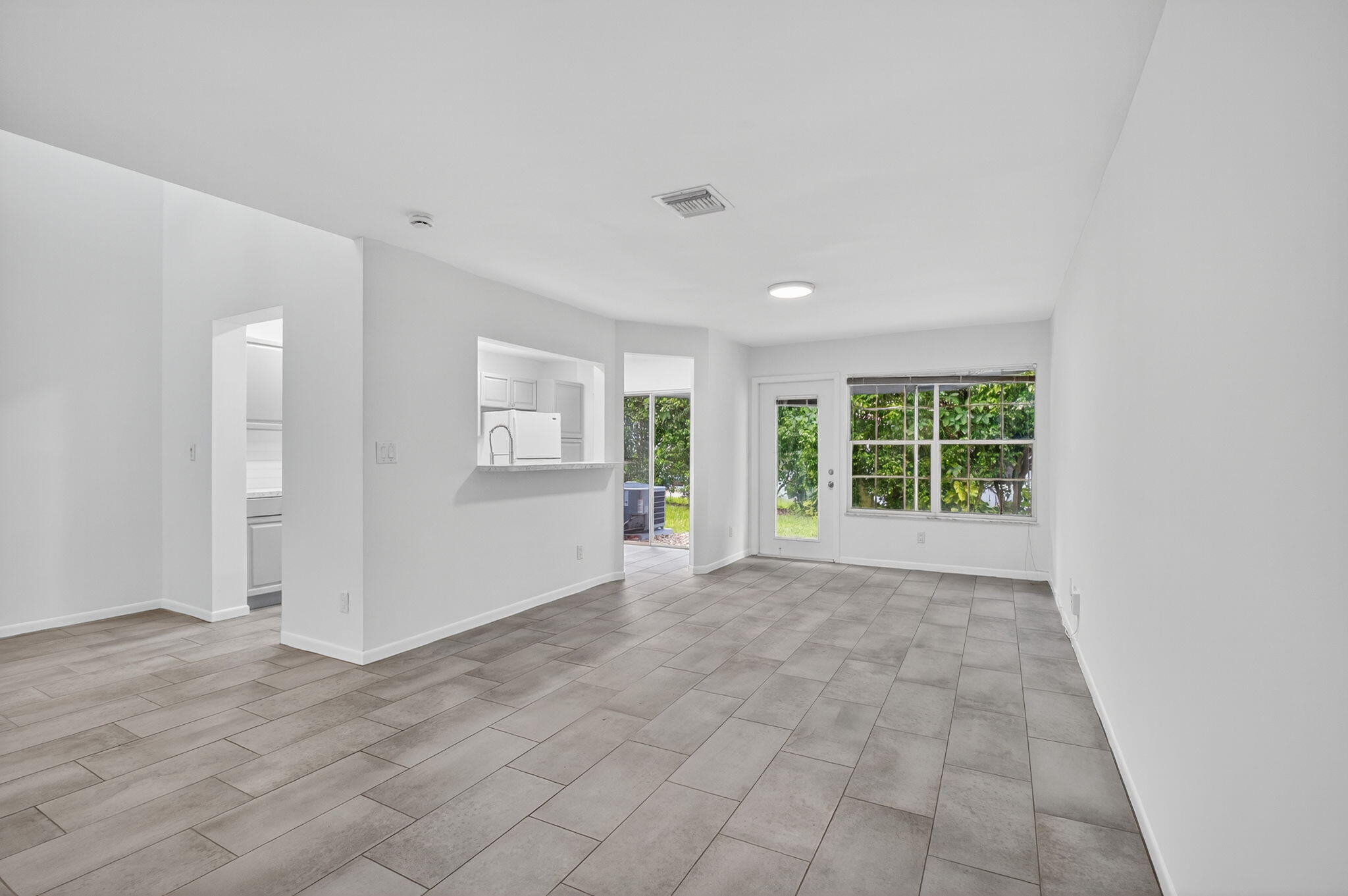 21380 Pagosa Court Boca Raton, FL 33431 - Photo 9 of 37 15