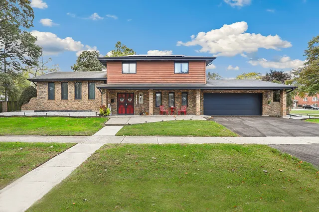 $335,000 | 14400 Shepard Drive, Dolton, IL 60419